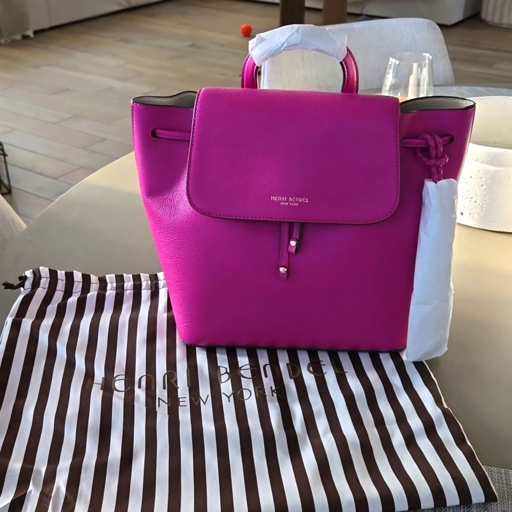New never used Henri Bendel backpack Worth Avenue backpack Lt purple Rare